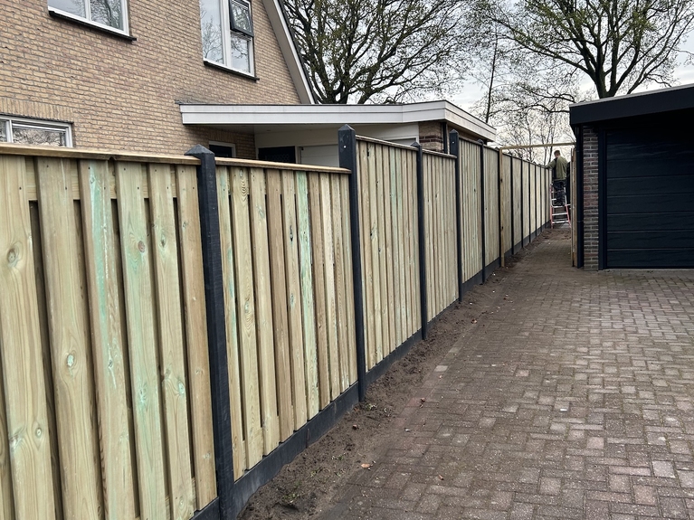 Schutting plaatsen
